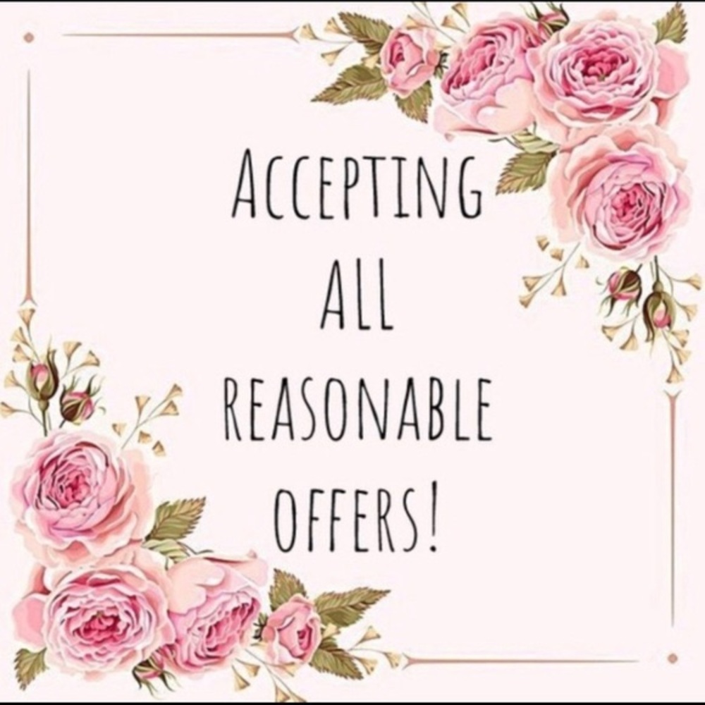 Everything must go!! Thank you!! 💖🤗